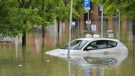 Наводнение в Италии: 13 человек погибли