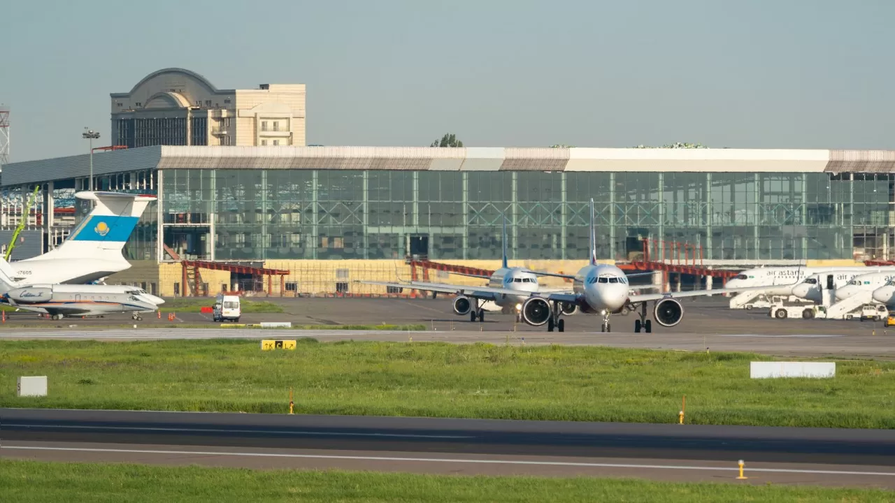 Алматинский аэропорт будет повышать тарифы