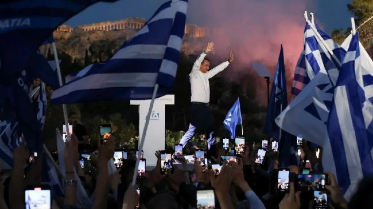 Грекияда парламент сайлауында консерваторлар жеңіске жетті