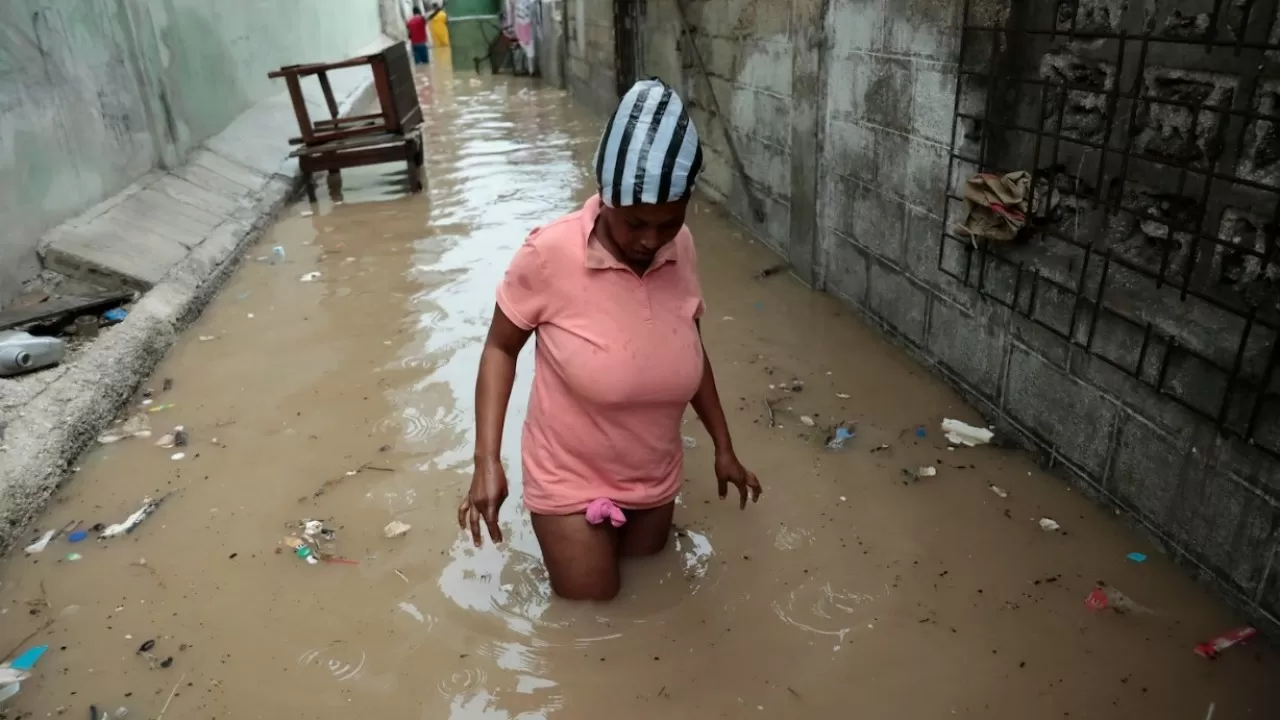 Землетрясение обрушилось на Гаити после наводнений