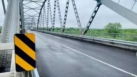 В СКО обновлено асфальтовое покрытие на мосту через Есиль