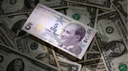 ЦБ Турции отказался от валютных резервов для поддержания курса лиры  