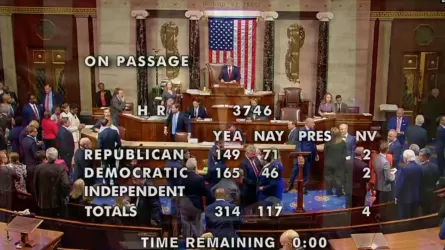 Законопроект о лимите госдолга США одобрен Палатой представителей
