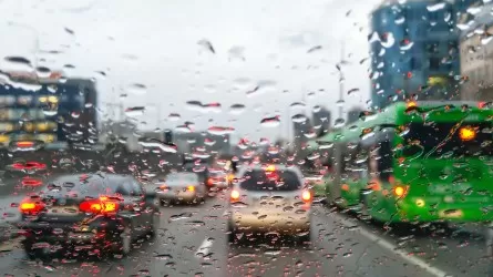 Жару разбавят дожди в Казахстане