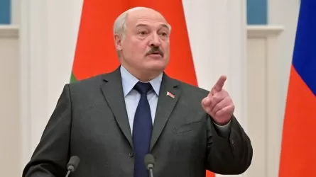 Лукашенко договорился с Пригожиным о "недопустимости развязывания кровавой бойни"