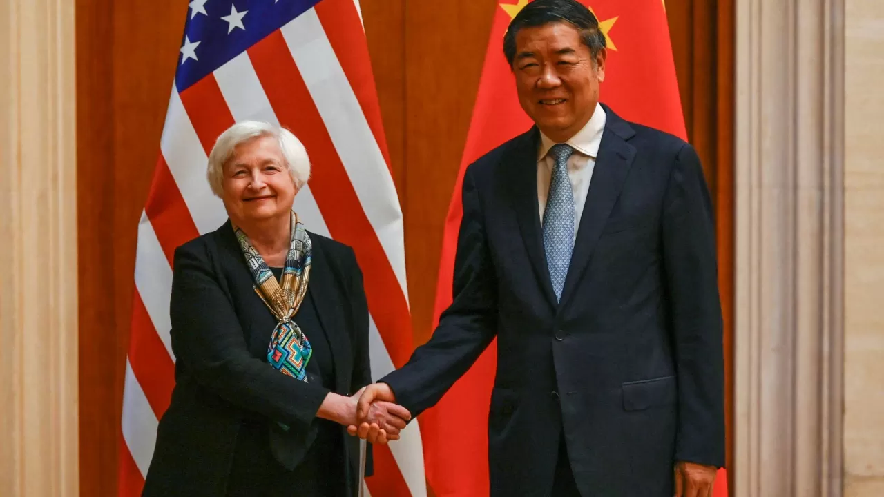 Глава минфина США призвала "четко и ясно" говорить о разногласиях с Китаем