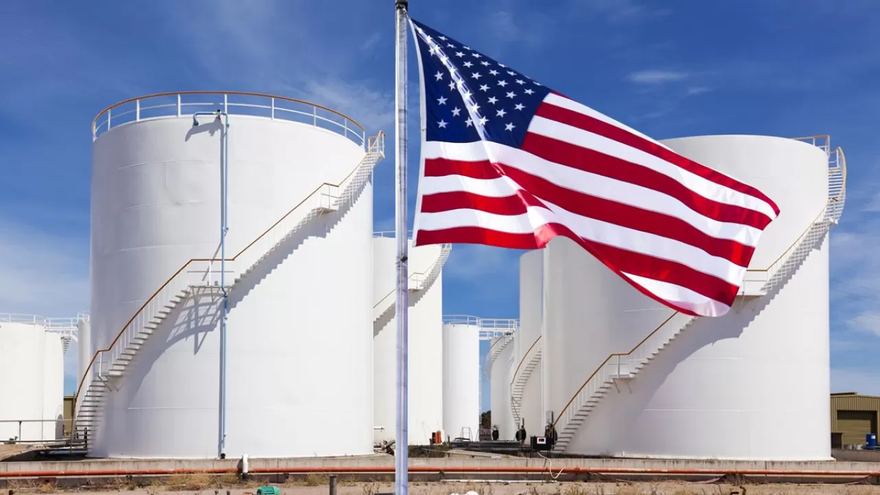В США начали закупать нефть в стратегический резерв