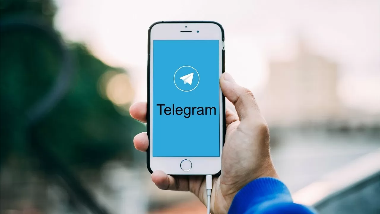 В Telegram появился формат сторис, но только для премиум-подписчиков |  Inbusiness.kz