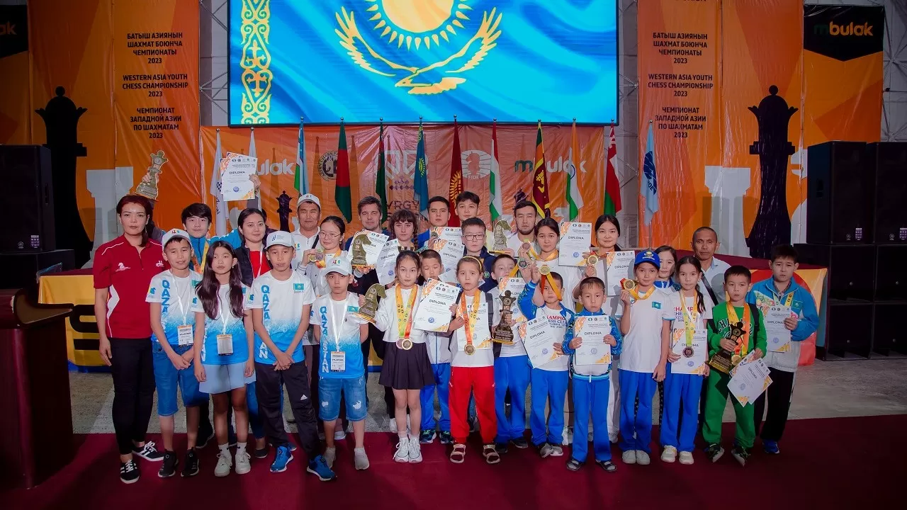 Казахстанские шахматисты успешно выступают на чемпионате Западной Азии среди детей 