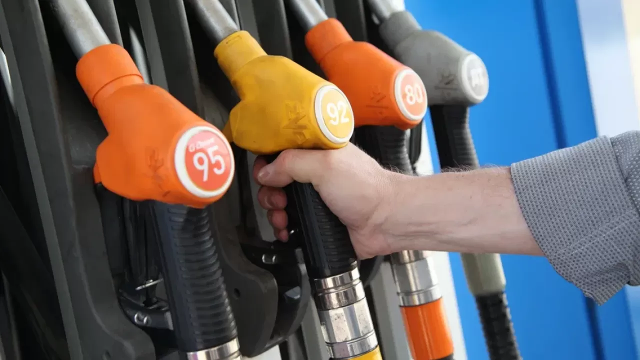 Казахстан оказался в топ-3 стран ЕАЭС по росту цен на бензин