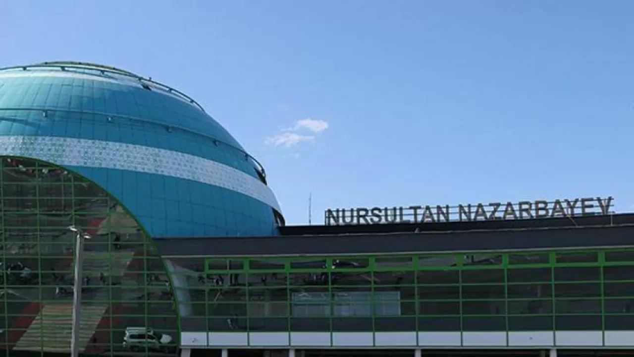 Астана әуежайында ұшу-қону жолағы жөнделеді