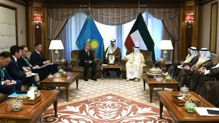 Токаев провел встречу с наследным принцем Кувейта