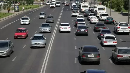 Эксплуатация авто казахстанцам стала обходиться еще дороже 