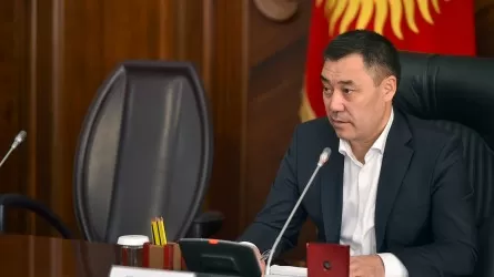 От президента Кыргызстана потребовали извинений   