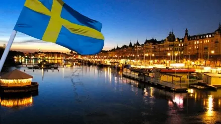 Премьер-министр Швеции опасается напряженности в связи с осквернением священных книг