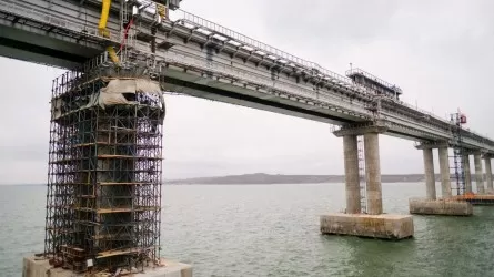 Крымский мост закрыт из-за ЧП 