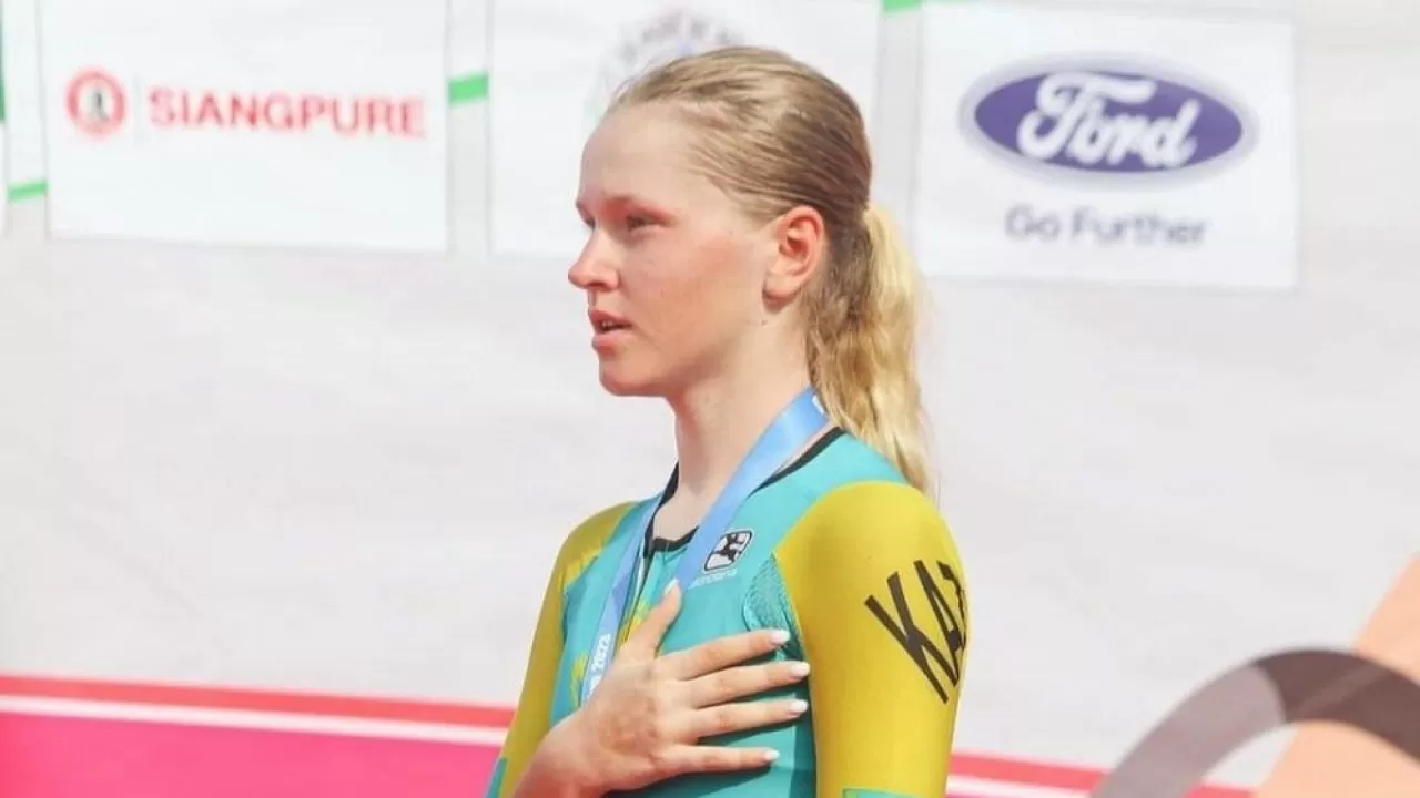 Казахстанцы завоевали 18 медалей на Кубке Азии по велоспорту на трассе
