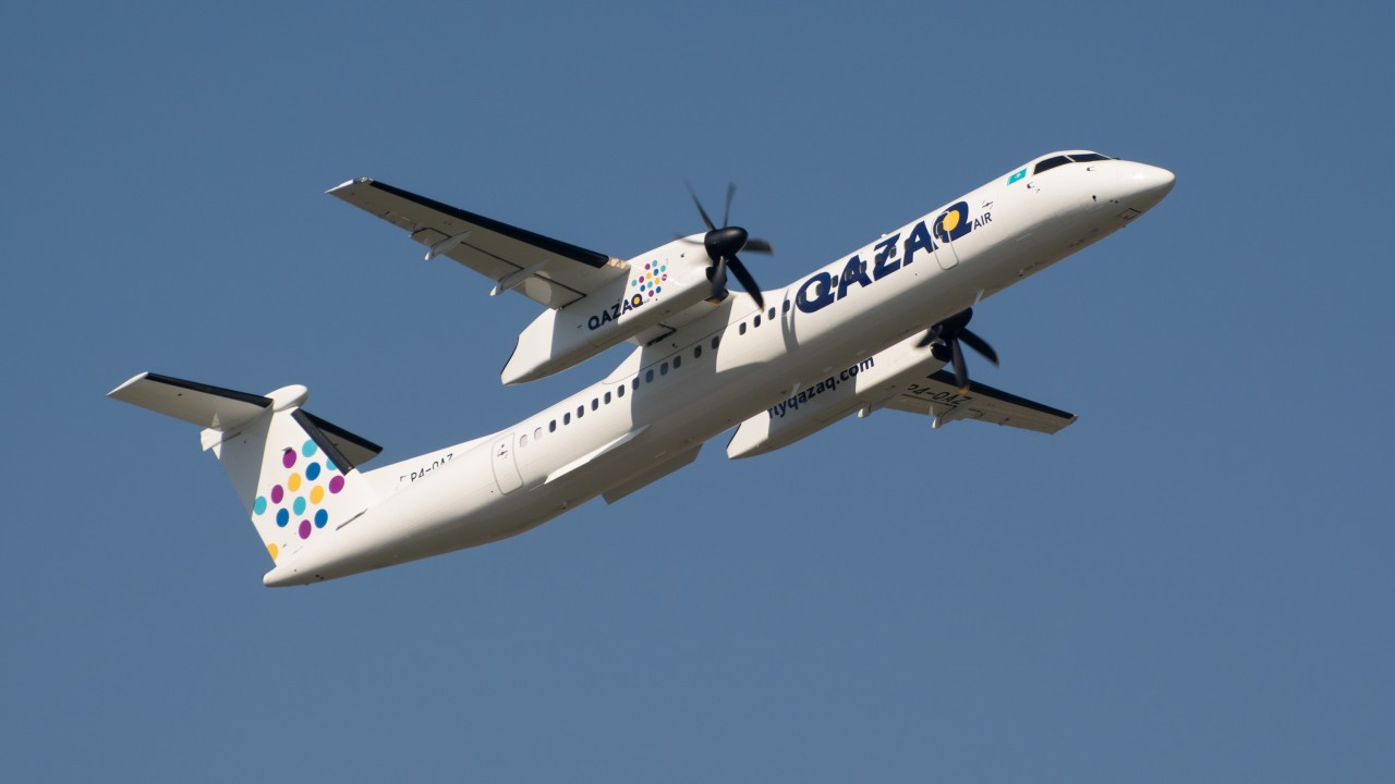 Qazaq air. Казах Air. Туркестан Эйр.