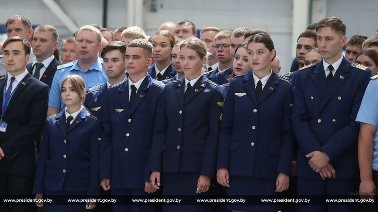 Женщину-космонавта из Беларуси планируют отправить на МКС в начале 2024 года