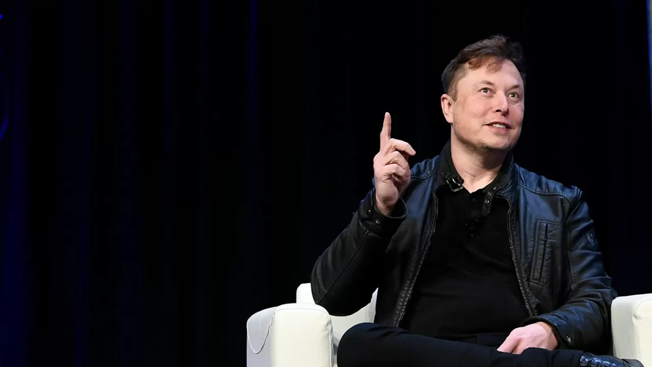 Акционеры Tesla обвинили Маска в плохом управлении компанией