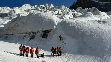 Қырғызстан тауларында альпинистер жоғалып кетті