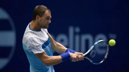 Недовесов в четвертый раз в сезоне вышел в финал турнира серии ATP