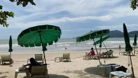 На пляжах Таиланда может появиться "комендантский час"