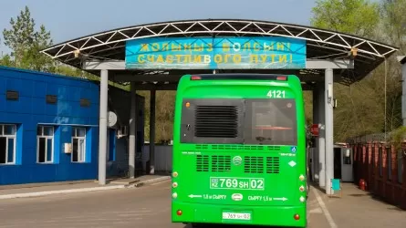 Досаев заявил, что в Алматы запретят дизельные автобусы