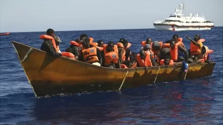 Италияда мигранттар мінген қайық суға батып, 41 адам қаза тапты