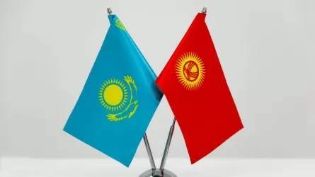 Дружба и сотрудничество: Токаев тепло поздравил Кыргызстан с Днем независимости  