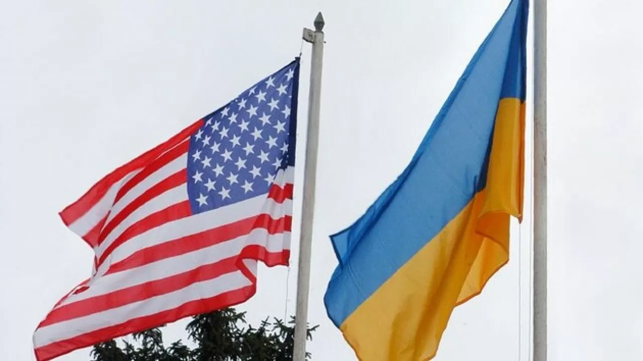 CBS: АҚШ Украинаға $1 млрд ресейлік активтерді бергісі келеді