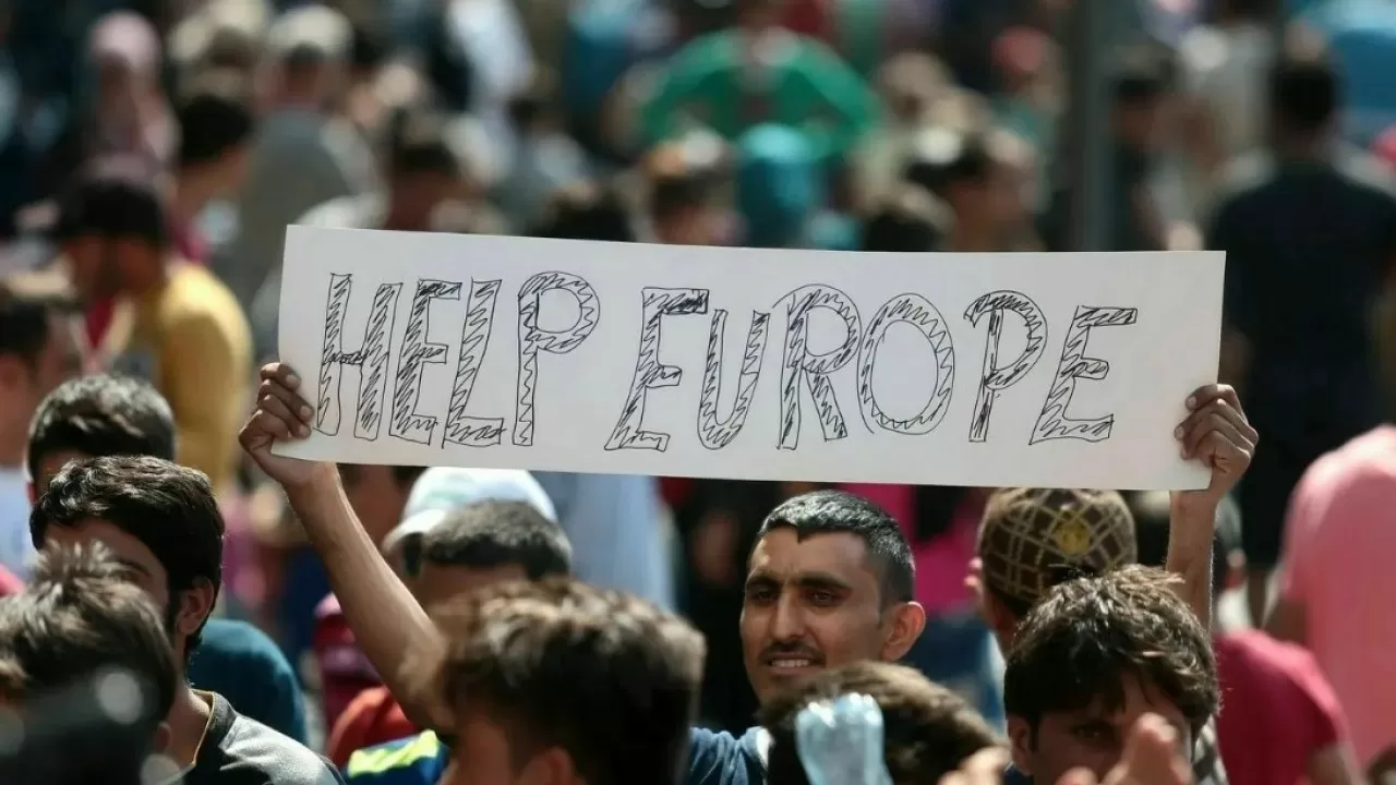 Более 180 тысяч нелегалов попало в Европу в этом году через Средиземное море