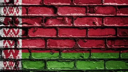 Граждане Беларуси лишились возможности получать паспорт за границей 