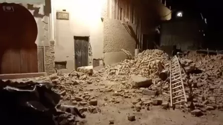 Число жертв землетрясения в Марокко превысило 800 человек