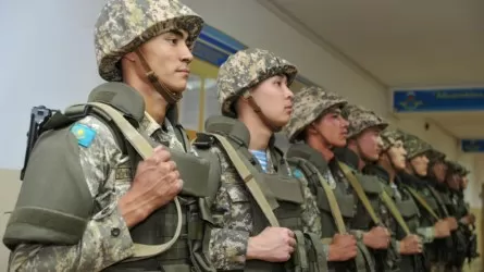 Осенью в Казахстане в армию призовут 19 тыс. человек