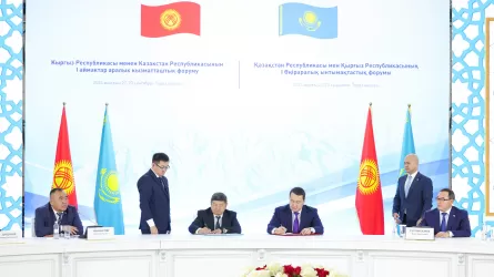 Казахстан и Кыргызстан подписали документов на 65 млн долларов