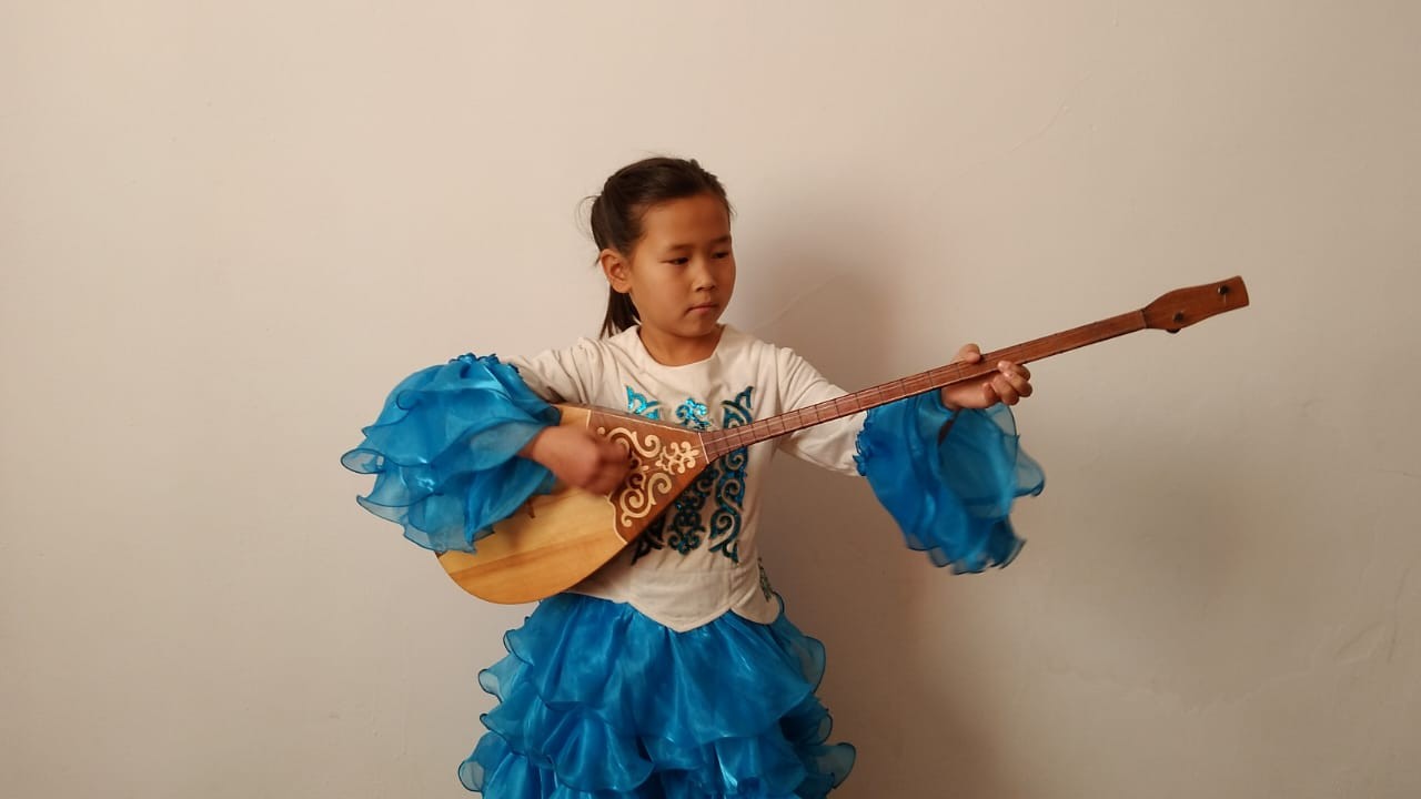 Ұлымен жыныстық қатынасқа түскісі келген ананың видеосы