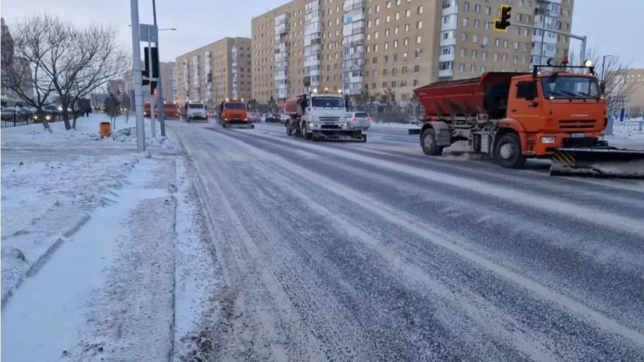 Астанадан бір күнде 34 мың текше метрден аса қар шығарылды