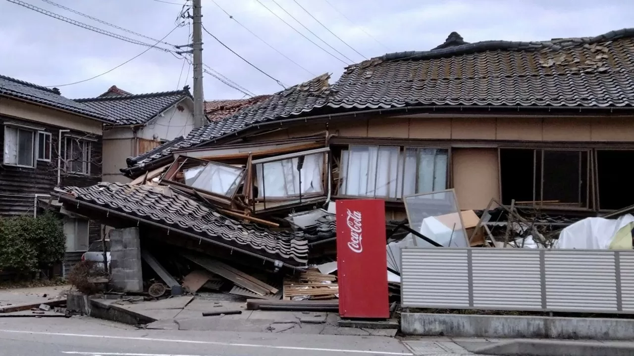 Землетрясение магнитудой 7,5 произошло на западе Японии 1 января 