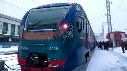 Из-за непогоды запускают дополнительный пригородный поезд в Боровое