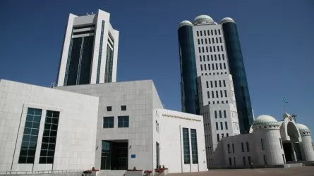 Парламент РК ратифицировал инвестсоглашение с Катаром  