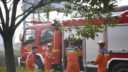 В Китае при пожаре в школьном общежитии погибли 13 человек