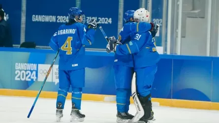 Қазақстандық хоккейшілер жасөспірімдер Олимпиадасының жартылай финалына өтті 