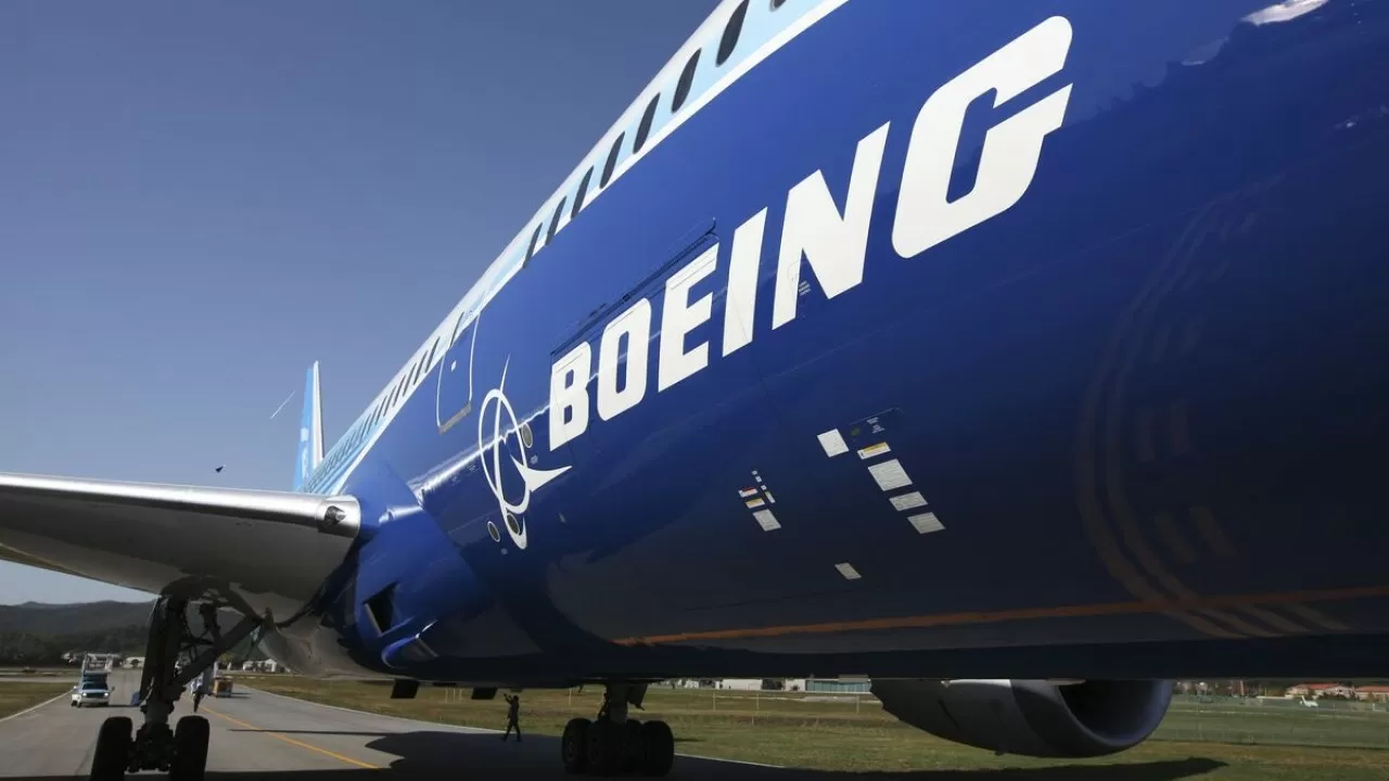 Boeing планирует привлечь 15 млрд долларов для преодоления кризиса  