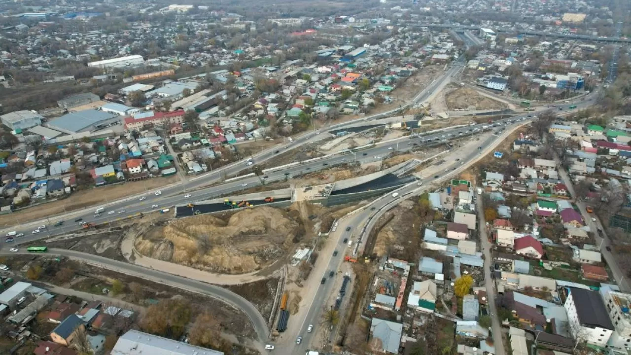 Алматыда 7 жылдан бері салынып жатқан жерасты жолы пайдалануға берілмек