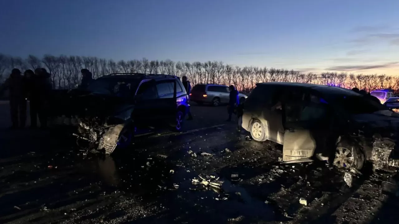 Четыре человека пострадали в ДТП в Акмолинской области