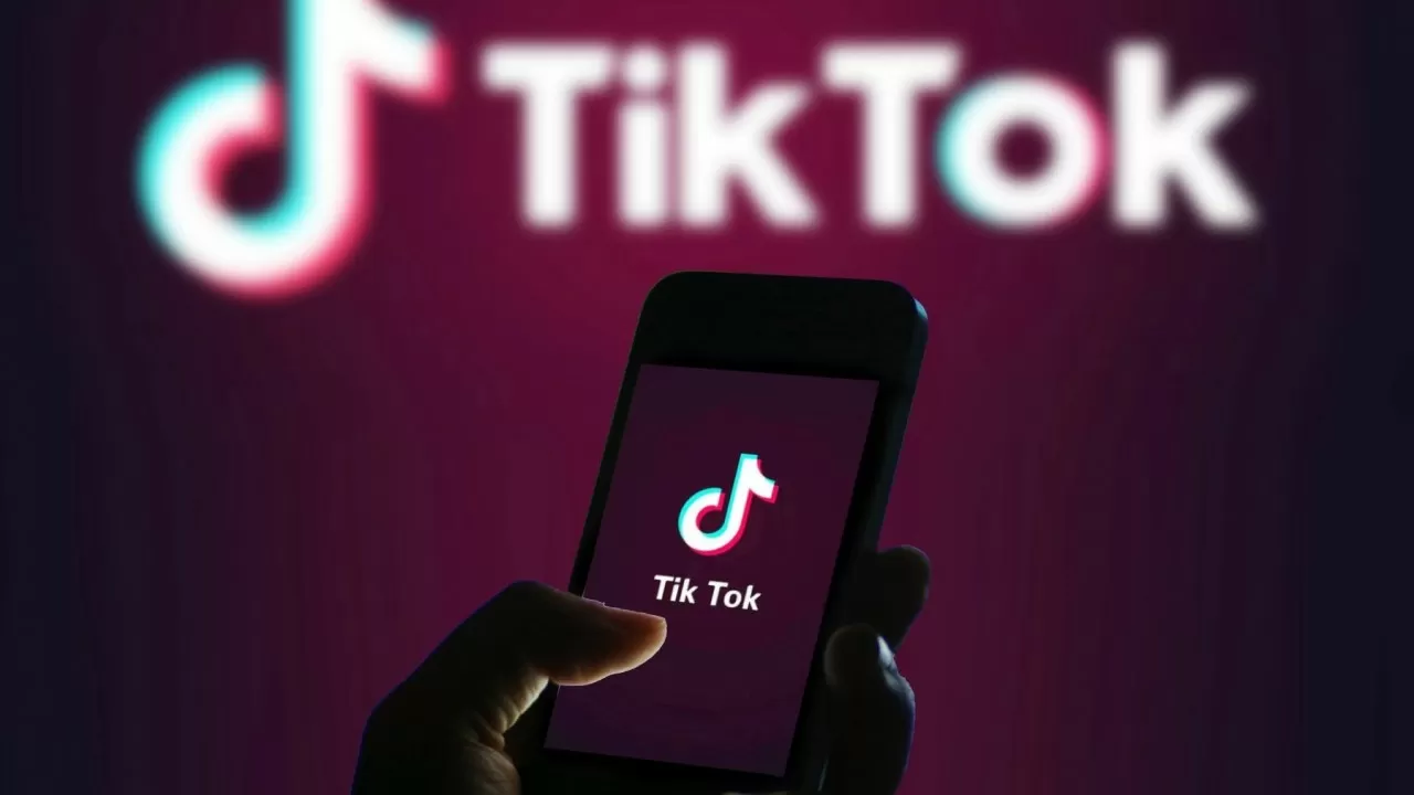 TikTok запретит подросткам использовать бьюти-фильтры 