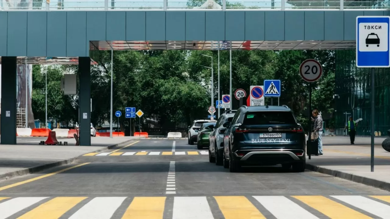 Алматы әуежайында автотұрақ тарифтері көтеріледі