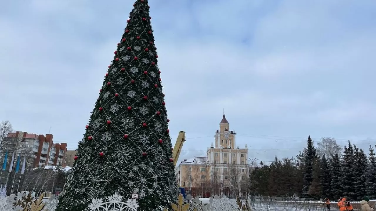 В Костанае назвали сумму затрат на новогоднее оформление