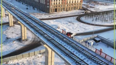 LRT тәжірибелік бөлігінде жарты шақырым рельс төселді 